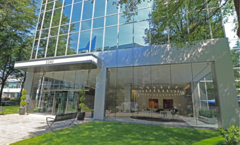 An exterior photo of Solomon Brothers Jewelers’ Buckhead location. An exterior photo of Solomon Brothers Jewelers’ Buckhead location.